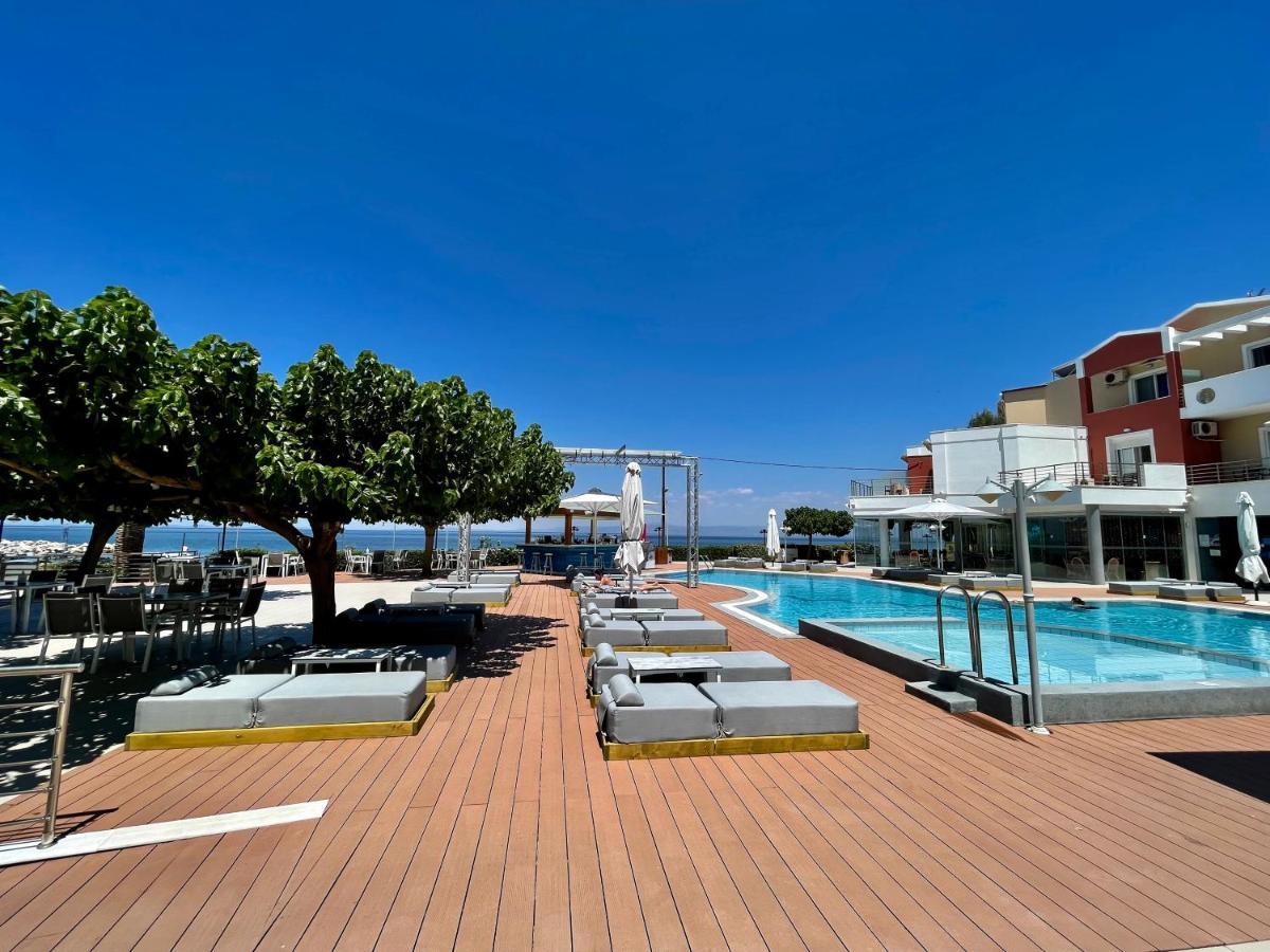 Heliotrope Hotels Мітіліні Екстер'єр фото
