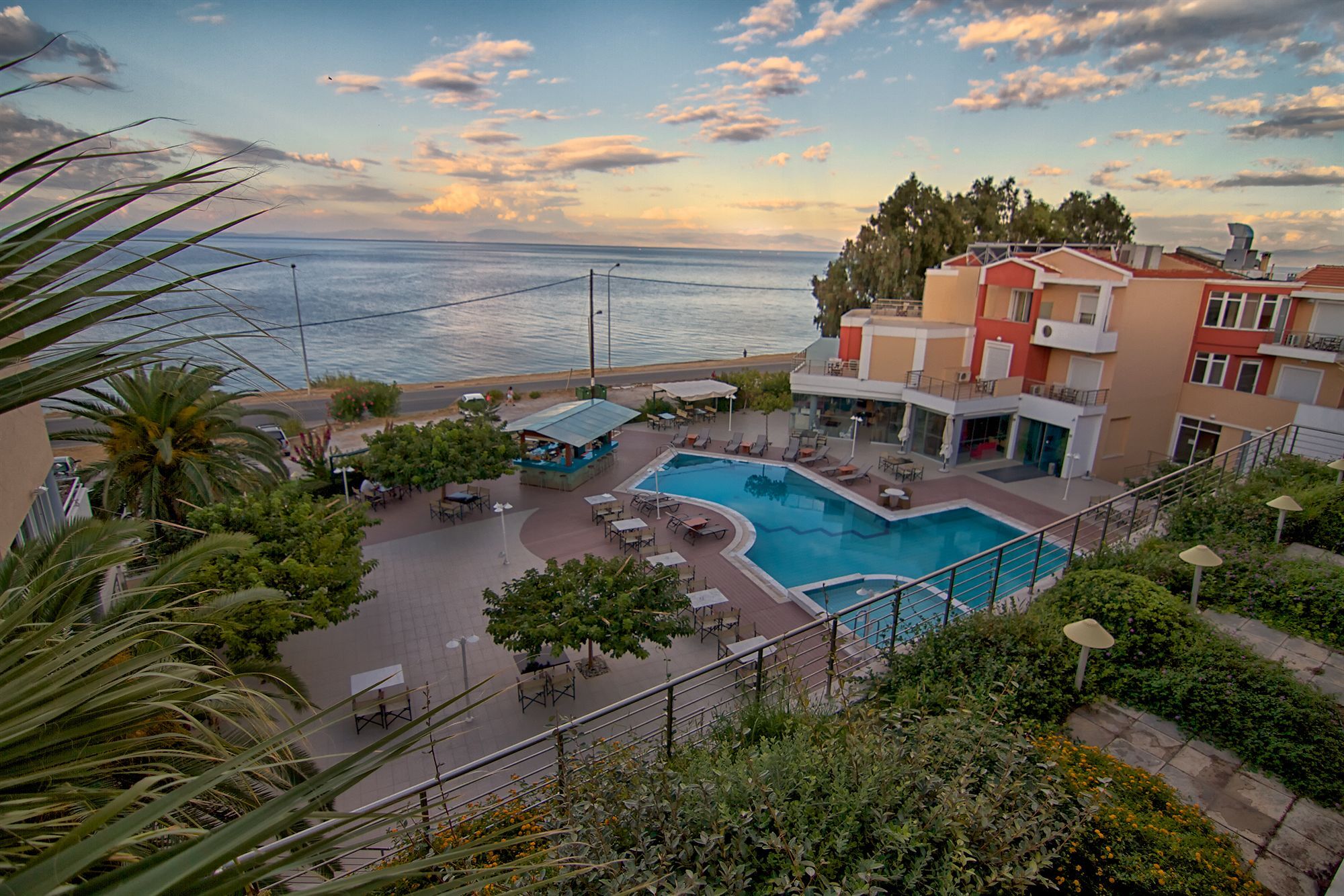 Heliotrope Hotels Мітіліні Екстер'єр фото